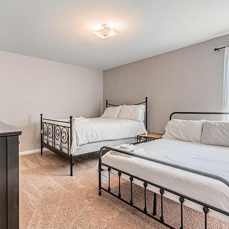 Luxury 5Br Dallas Retreat With Business Amenities - Perfect For Business Travelers, Families & Groups Kültér fotó