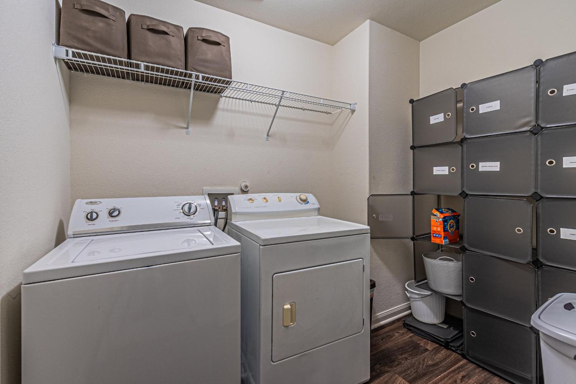 Luxury 5Br Dallas Retreat With Business Amenities - Perfect For Business Travelers, Families & Groups Kültér fotó